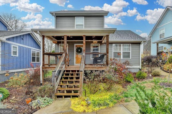 318 Cottage Court, Ball Ground