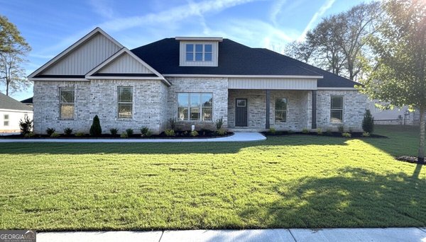 114 Collins Estate Avenue, Centerville