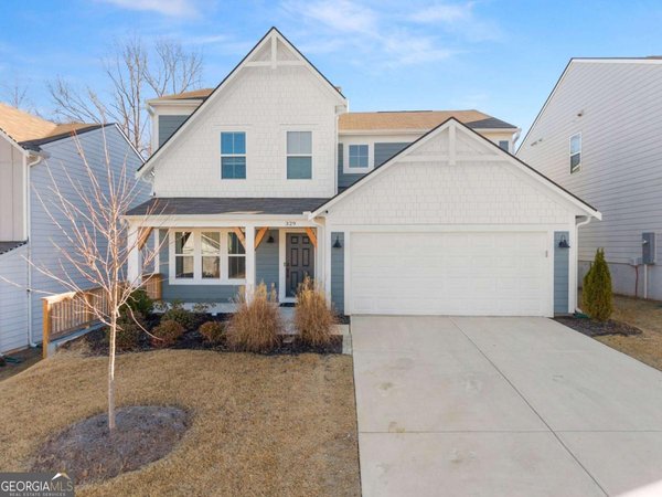 329 Traminer Way, Braselton