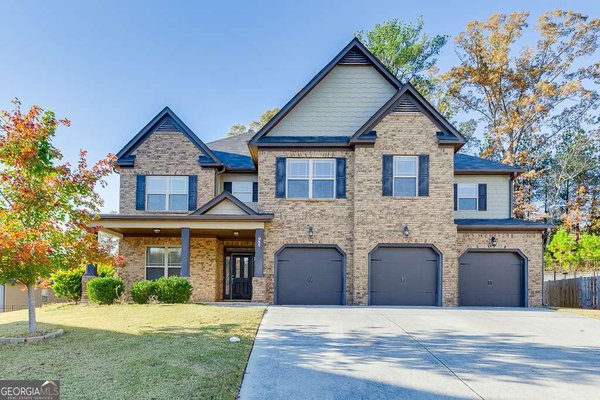 955 Matt Springs Court Lawrenceville - main photo