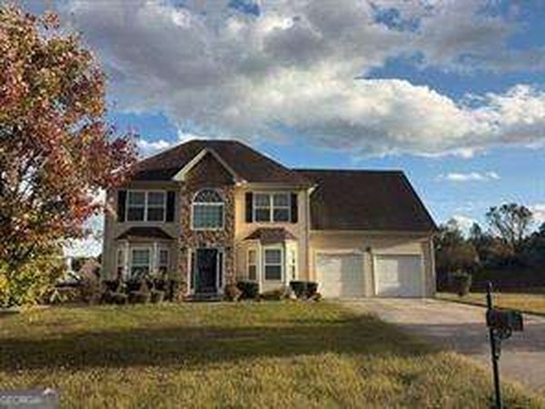 3004 Wind Springs Way Snellville - main photo
