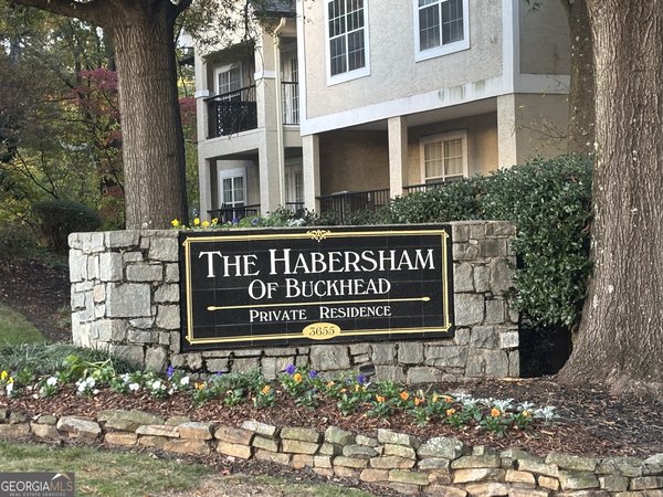 3655 Habersham Road Atlanta - main photo