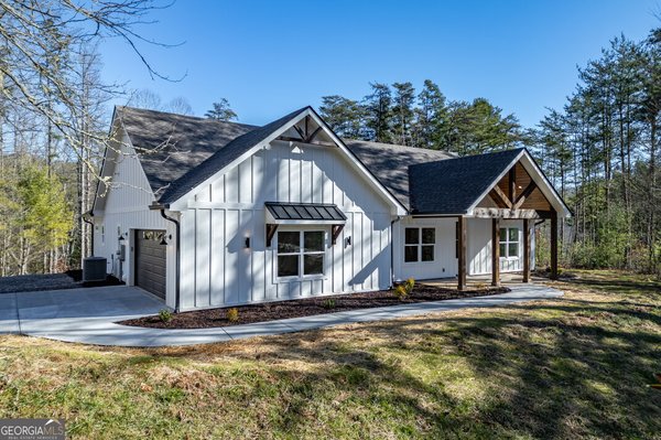 40 Huntington Ridge Road, Blairsville