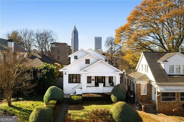636 Kennesaw Avenue, Atlanta