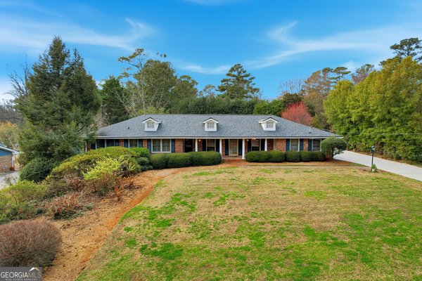 2878 Townley Circle Atlanta - main photo