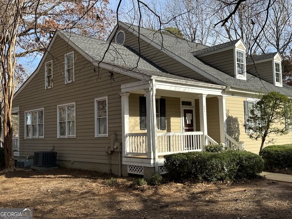 121 Woodcrest Drive, Eatonton