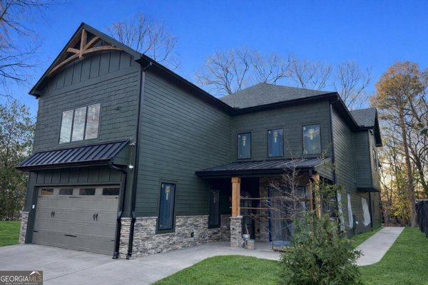 984 Sycamore Drive, Decatur