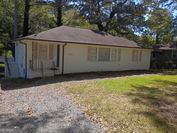 754 Pinehill Drive, Smyrna