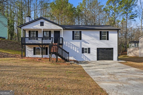 7385 Hunters Ridge Drive, Douglasville