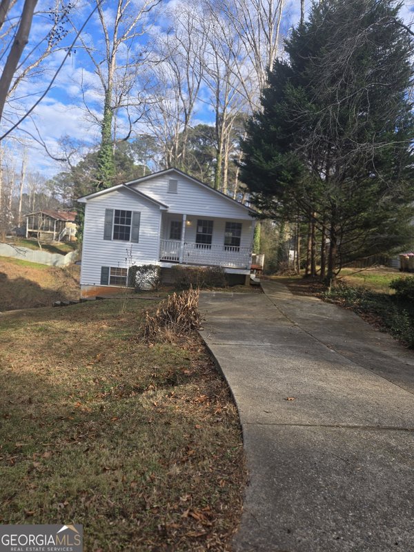 3025 Mangum Drive Cumming - main photo