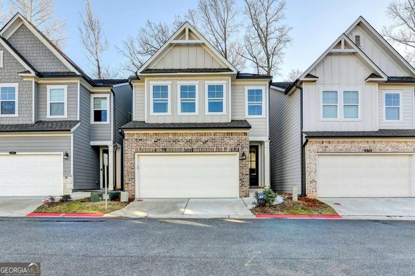 682 Smokey Quartz Way Kennesaw