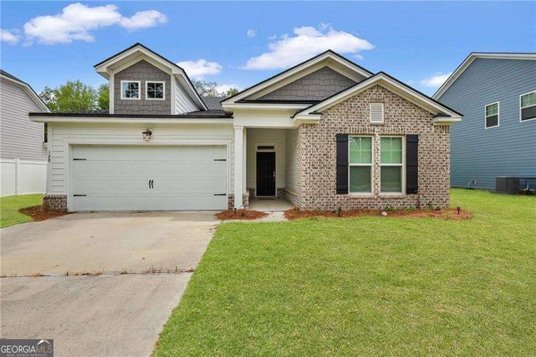 128 Clearwater Drive Brunswick