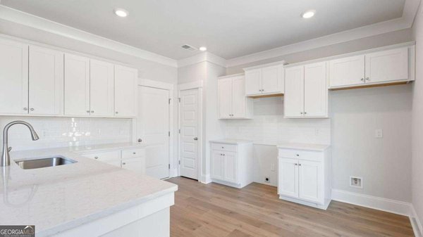 5474 Cypress Circle South Fulton