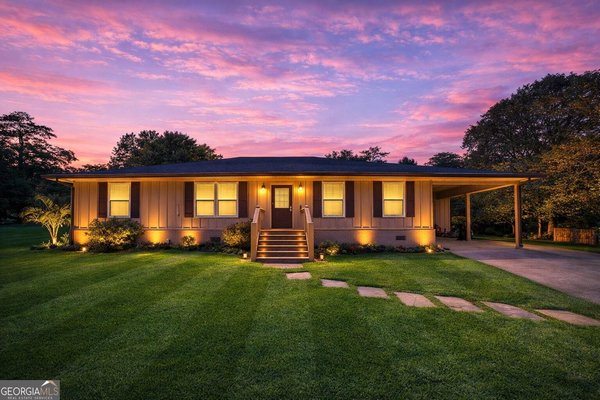 2269 Lakewood Drive Kennesaw