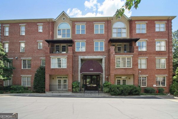 1735 Peachtree Street, Atlanta