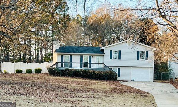 55 Clingstone Circle, Newnan