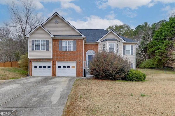 main picture of 1709 Wyntercreek Lane, Hoschton