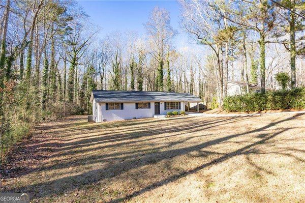 5689 Woodland Drive, Acworth