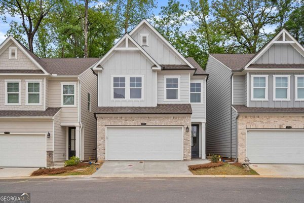 694 Smokey Quartz Way Kennesaw