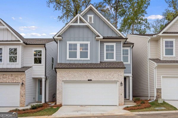 702 Smokey Quartz Way Kennesaw