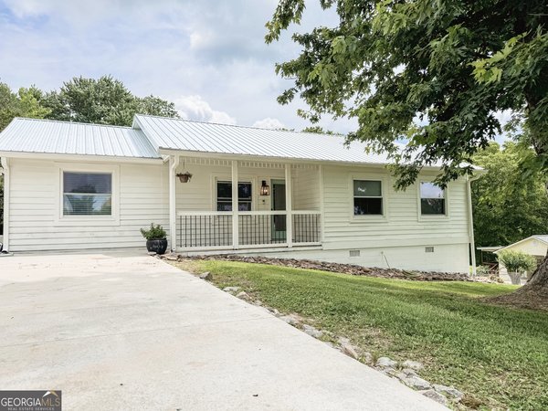 3905 Hunt Drive Gainesville