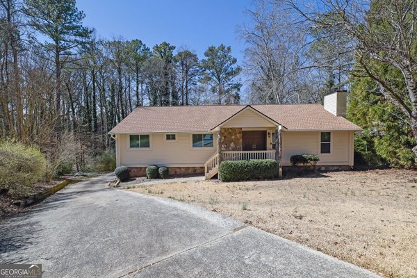 889 Fawn Way, Marietta