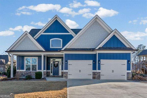 17 Ivy Stone Court, Cartersville