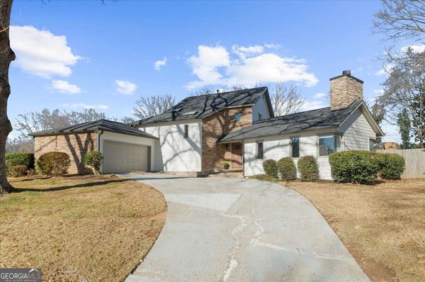 130 Saddle Creek Drive, Roswell