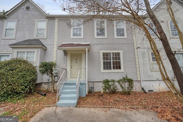 6617 Meadow Green Circle Peachtree Corners