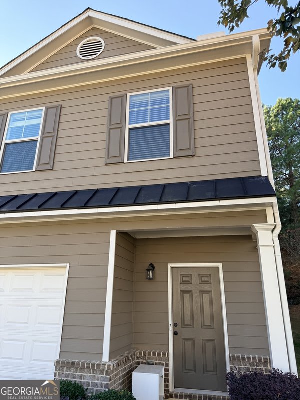 5414 Sycamore Court, Oakwood