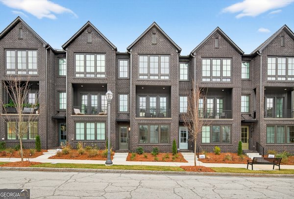 2641 Mackintosh Court Brookhaven