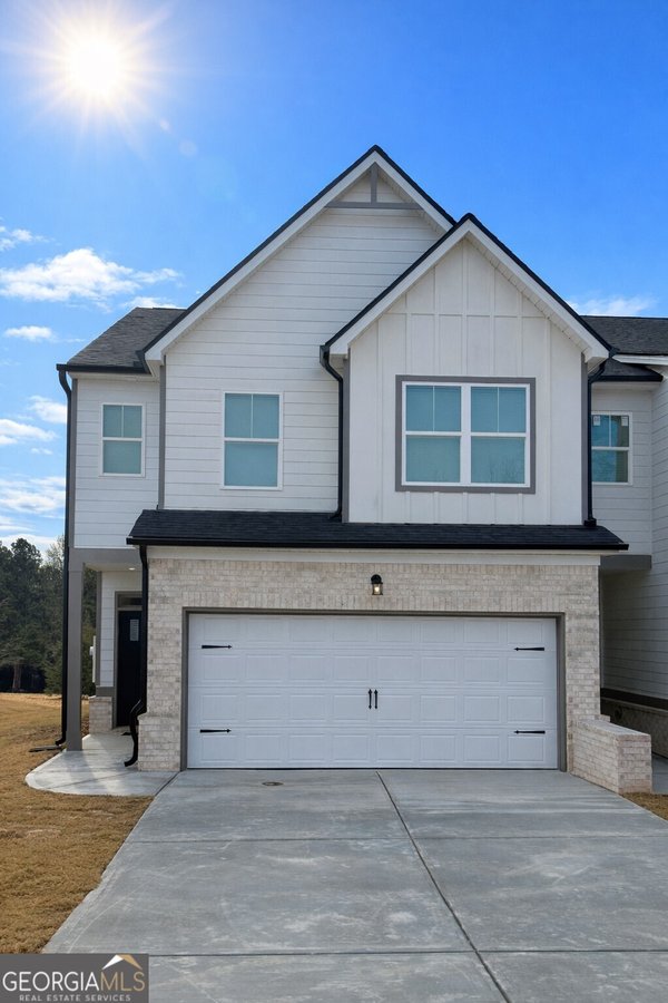 578 Madison Street Commerce