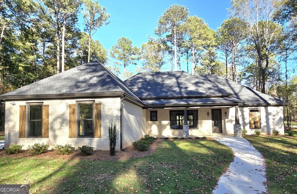 2043 Fischer Road Sharpsburg