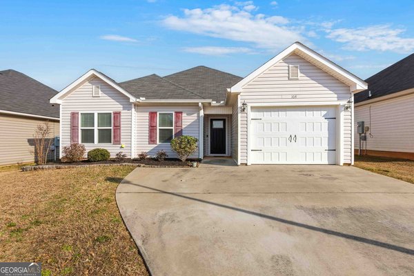 104 Kathryn Place Centerville