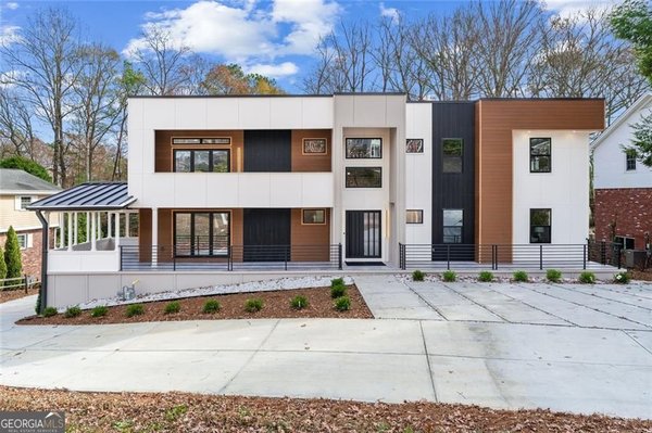 1253 Brooklawn Road Brookhaven