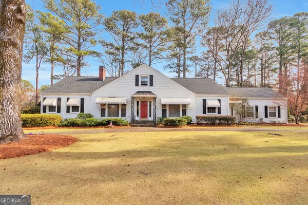 64 Clarendon Avenue, Avondale Estates