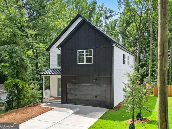 1664 Crestridge Drive Marietta