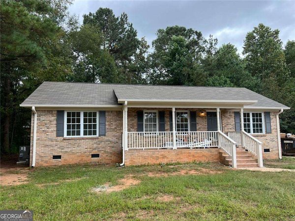 65 Faye Kight Circle, Hartwell