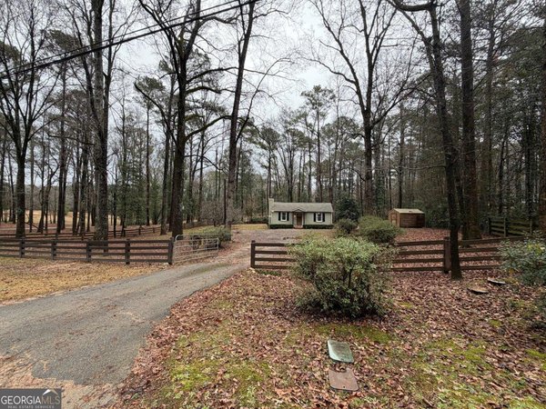 650 Crawford Road, Macon