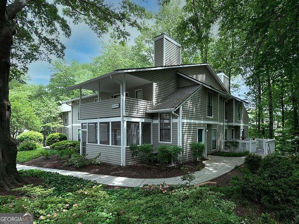 1316 Wynnes Ridge Circle Marietta