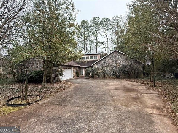 2277 Macby Court Marietta