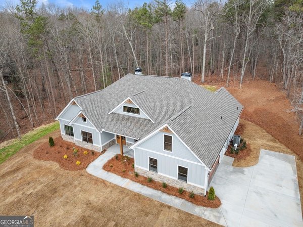 206 Shoals Way Clarkesville
