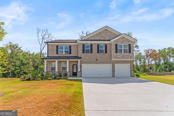 379 Blue Juniper Circle, Loganville