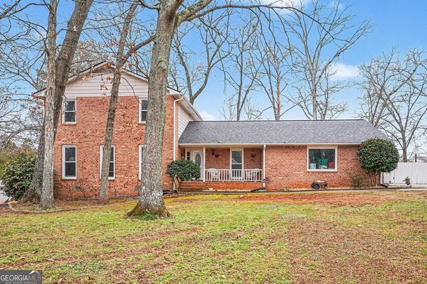 2571 Highland Golf Course Drive Conyers