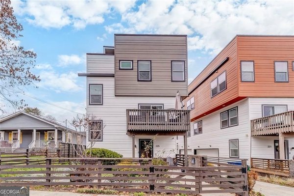 225 Crumley Street, Atlanta