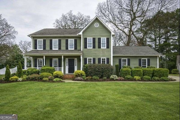 1578 Fair Oaks Lane Snellville