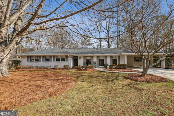 2077 Luray Court Atlanta