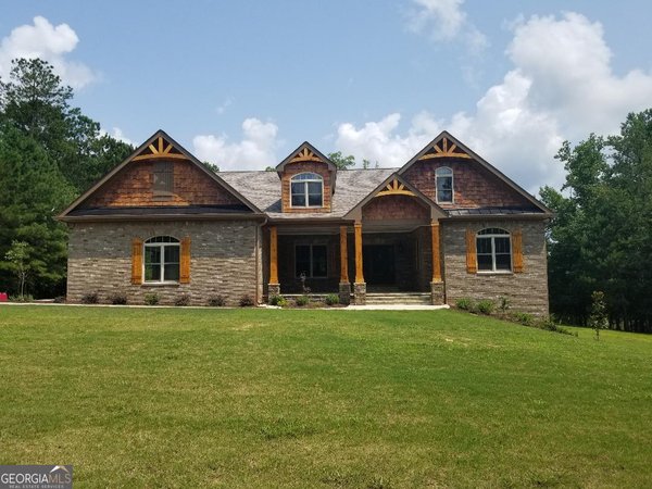 407 Saint Regis Drive, Oxford