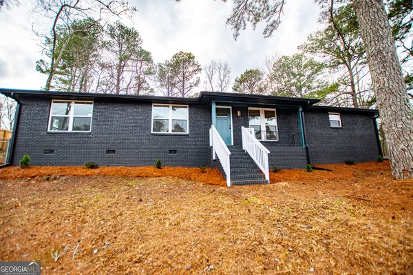 757 Burnt Hickory Road, Douglasville