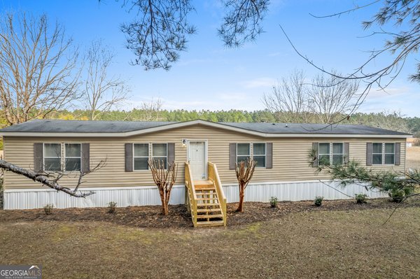 907 Sheppard Road, Tennille